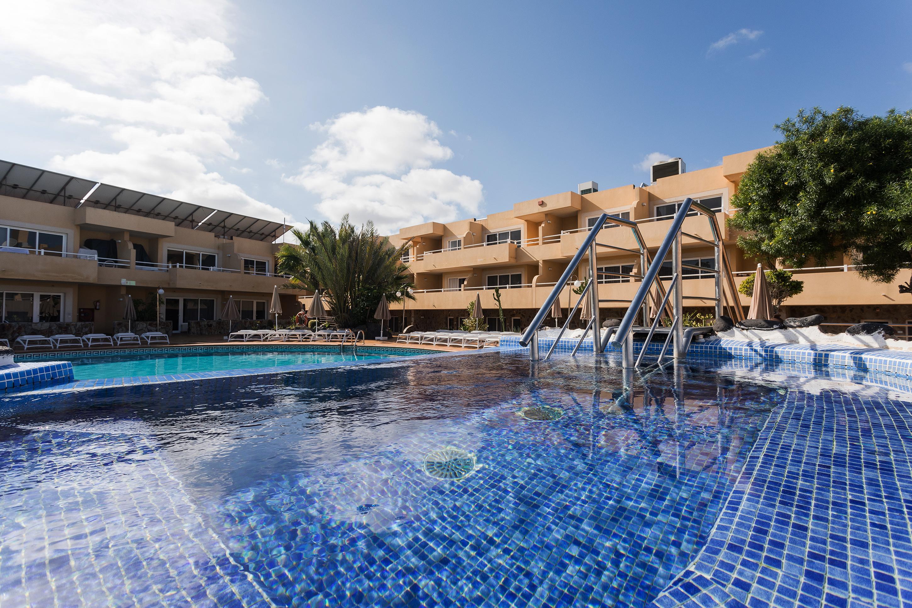 Hotel Arena Suite Коральео Экстерьер фото